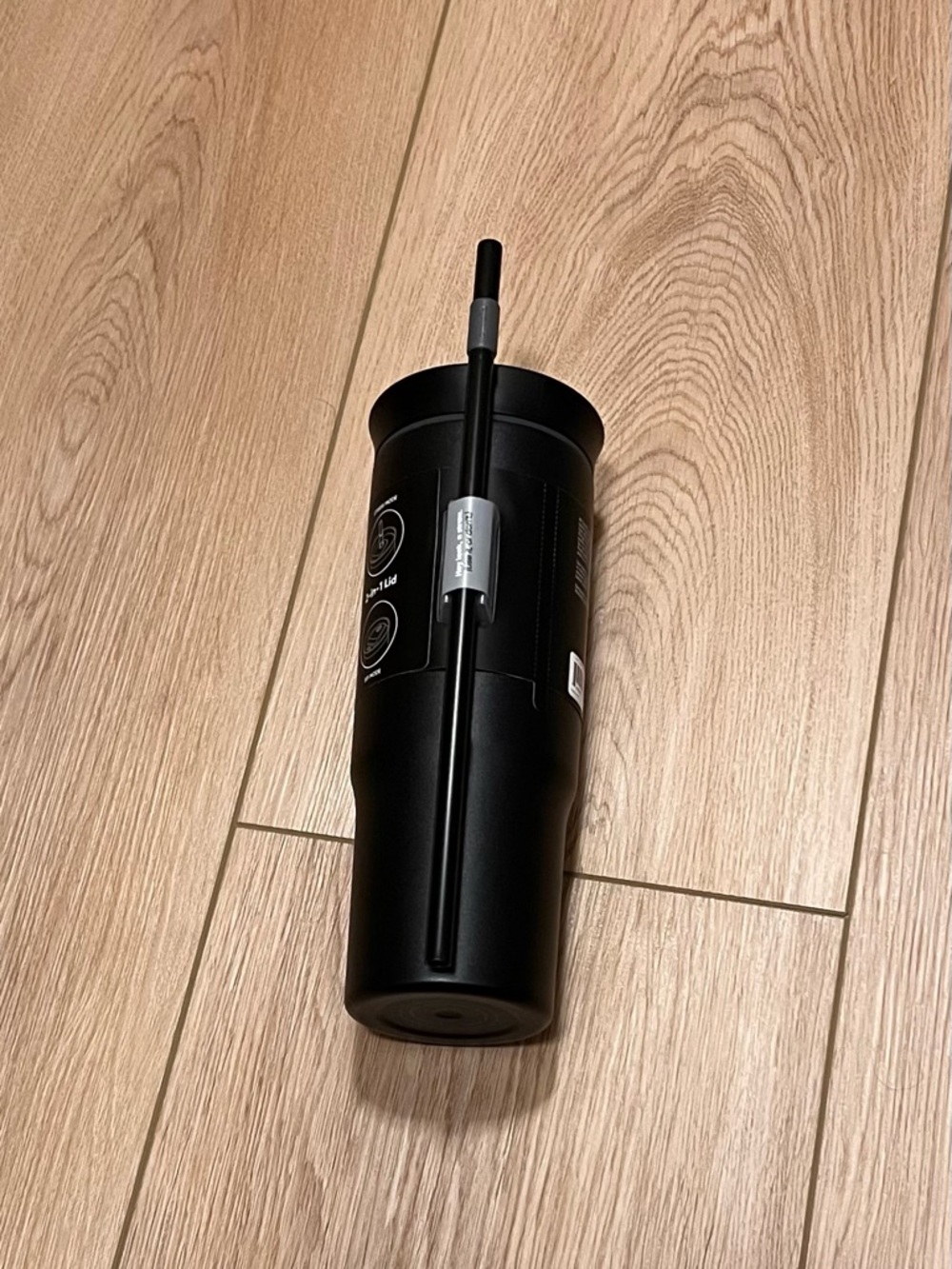 Owala Insulated Travel Tumbler - Black 24oz - Picture 2 of 6